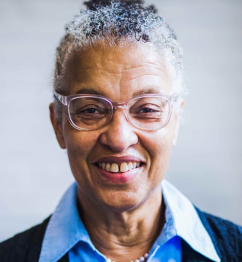Dr. Jennifer Swann