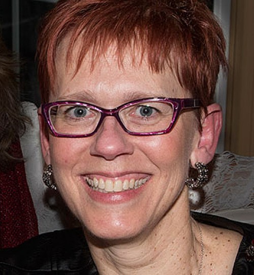 Ellen Zeph